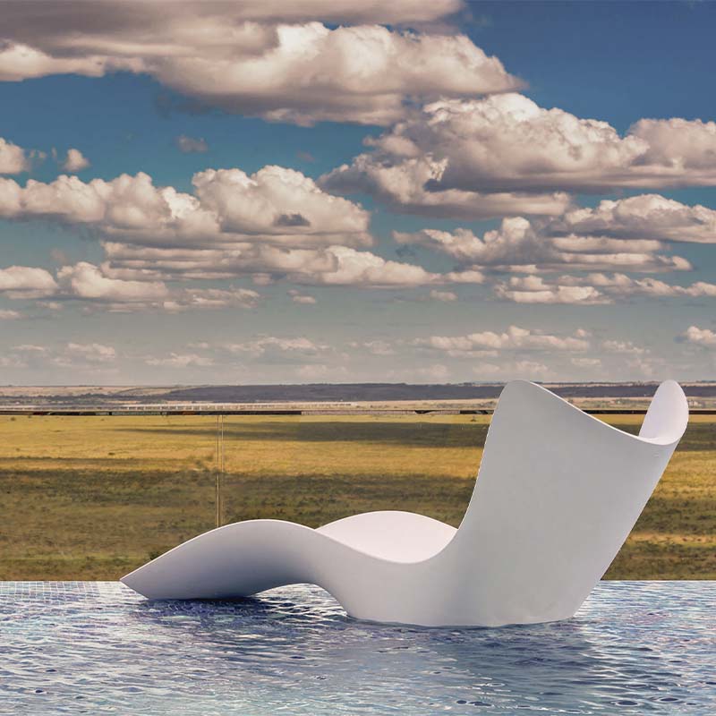 Outdoor furniture Surf sun lounger by Vondom