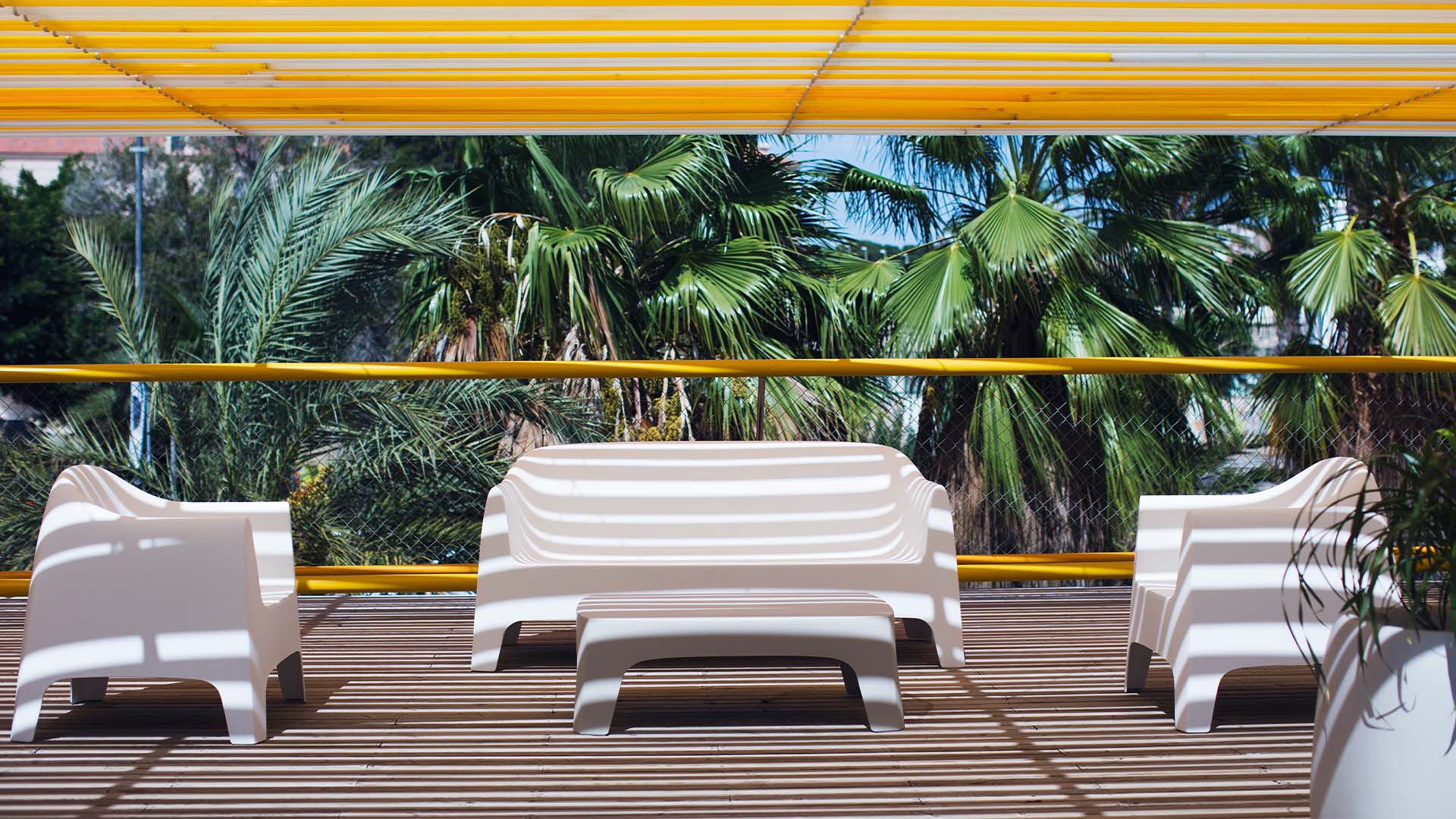 Solid outdoor sofa, armchair and table set Vondom