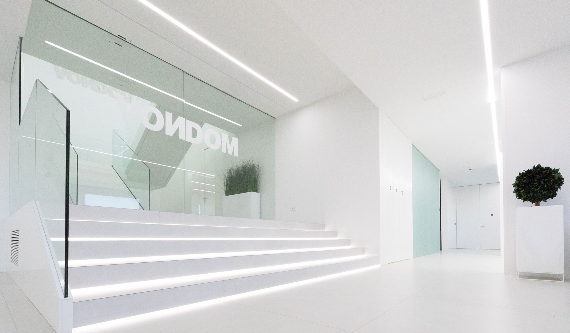 Vondom's New Offices | Avant-garde Furniture | Vondom